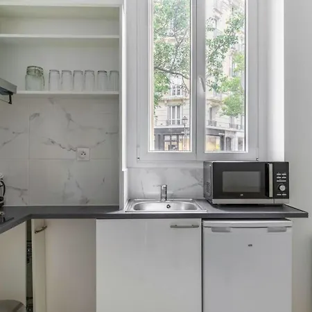 Hsh Montbrun-alesia Ii Cosy Studio 2p Paris
